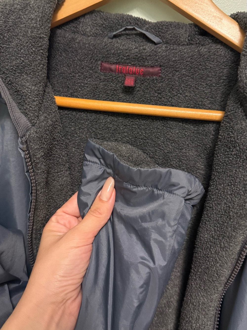 Women Hooded Windbreaker Jacket in Charcoal Gray - Picture 5 of 7